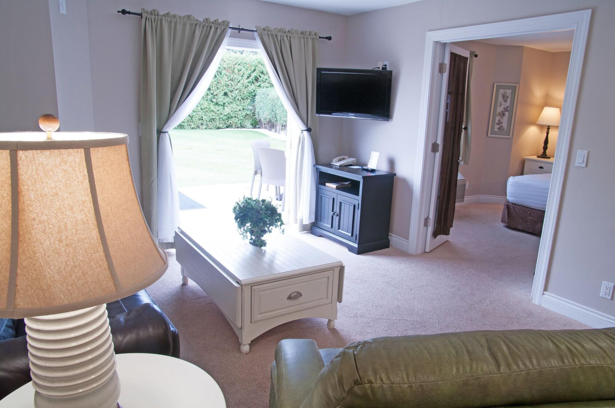 & Surestay Collection By Western Hotel Charlevoix