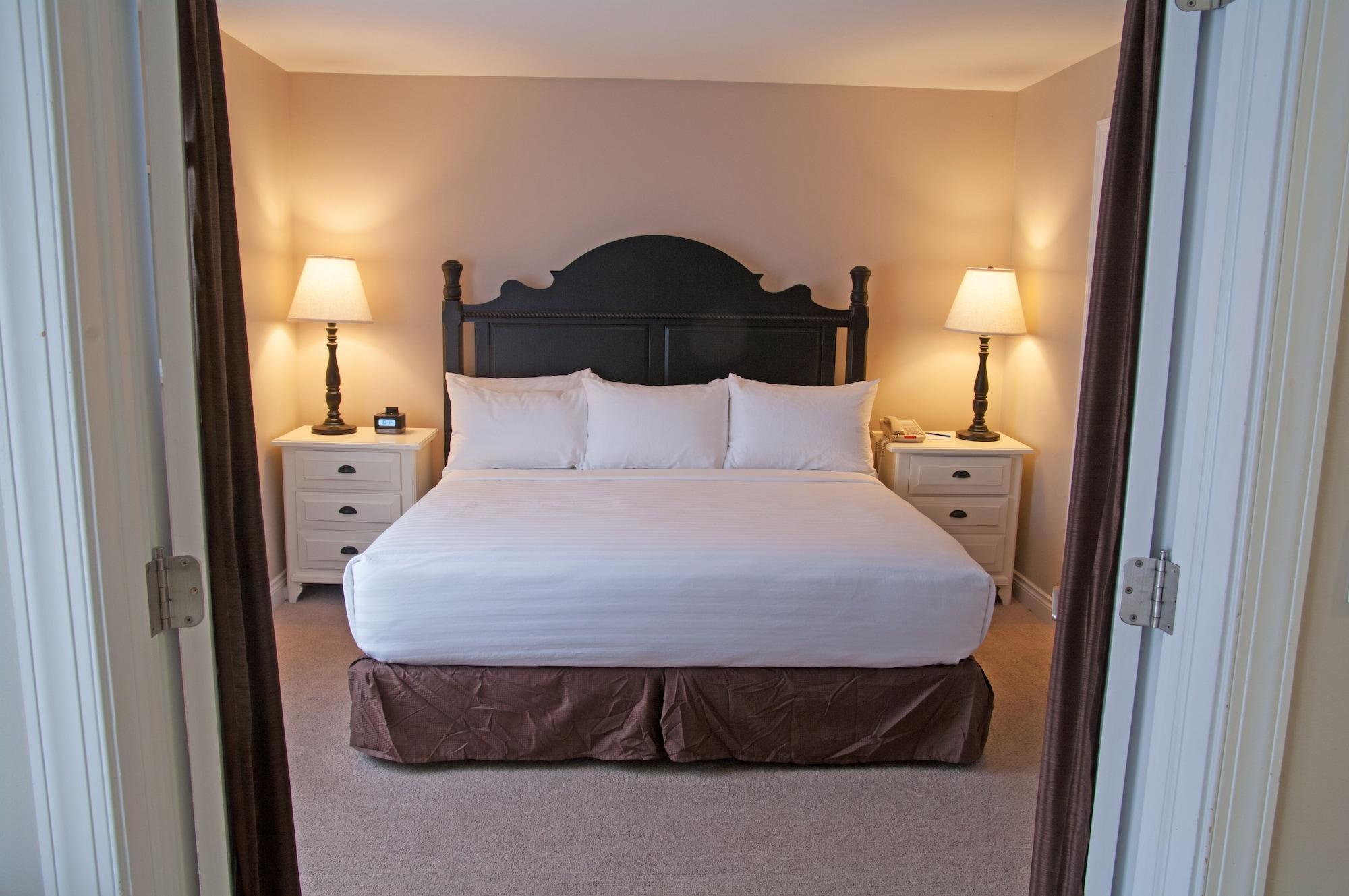 Hotel & Surestay Collection By Western 3*