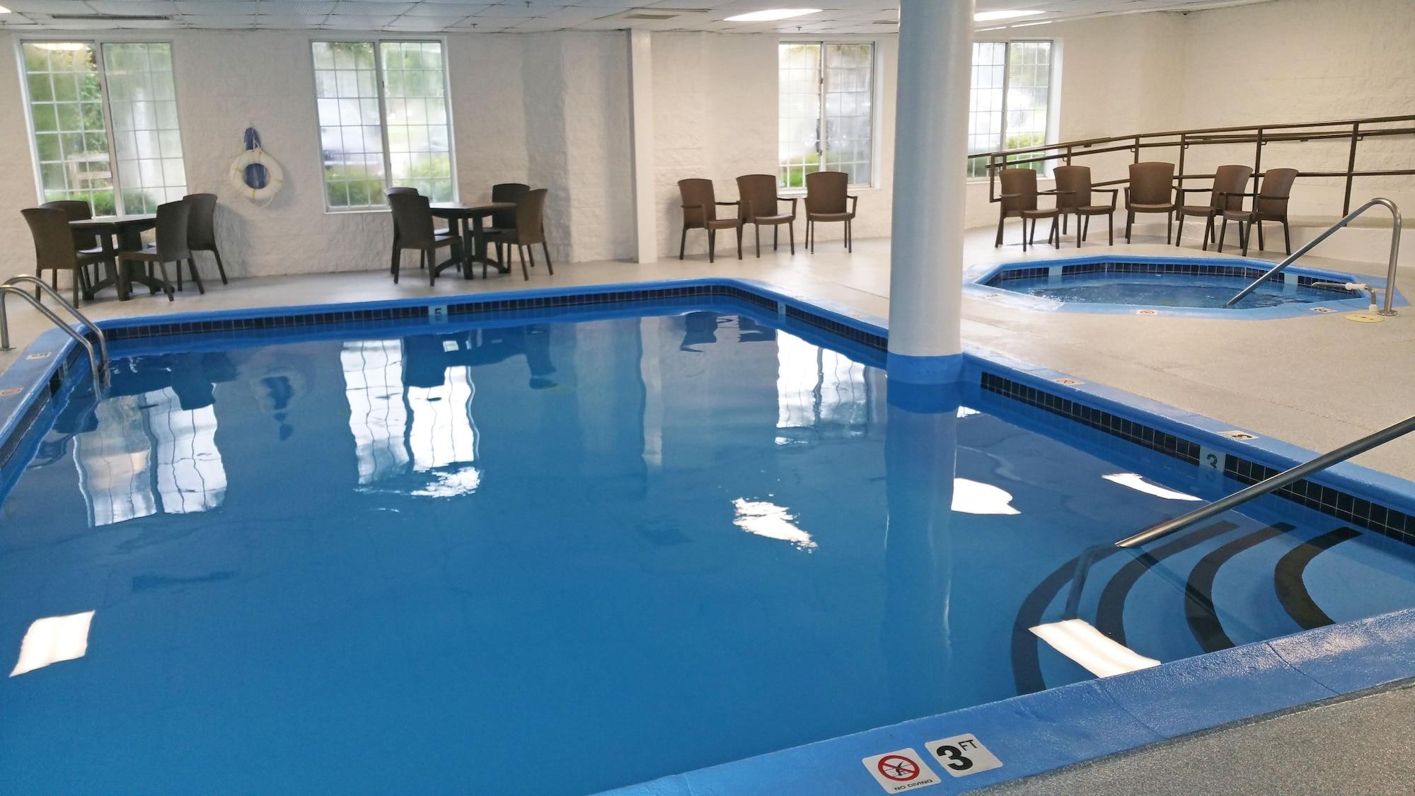 & Surestay Collection By Western 3* Charlevoix